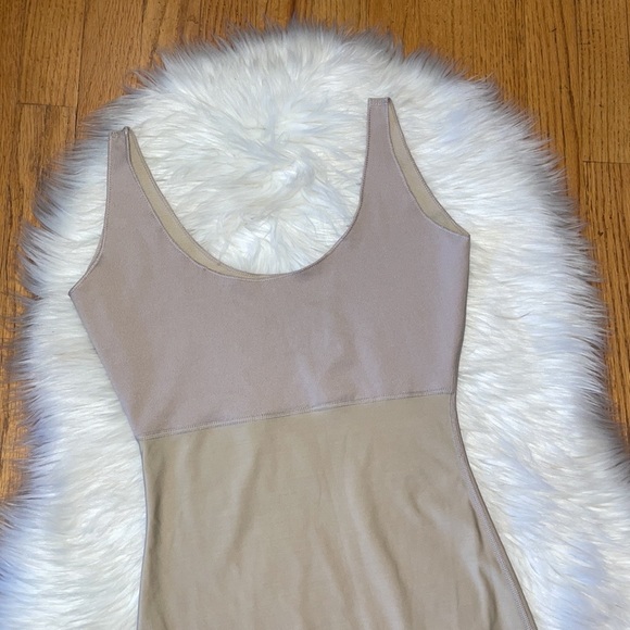 Spanx Dress Form Shapewear - Picture 2 of 4